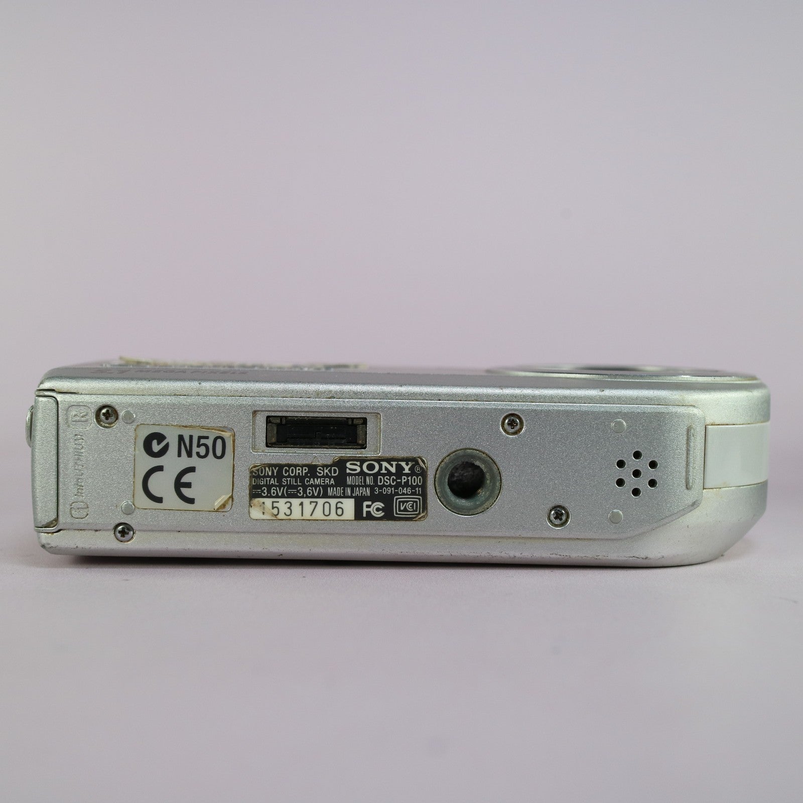 Sony Cybershot DSC-P100 5.1 MP Compact Digital Camera Silver Tested