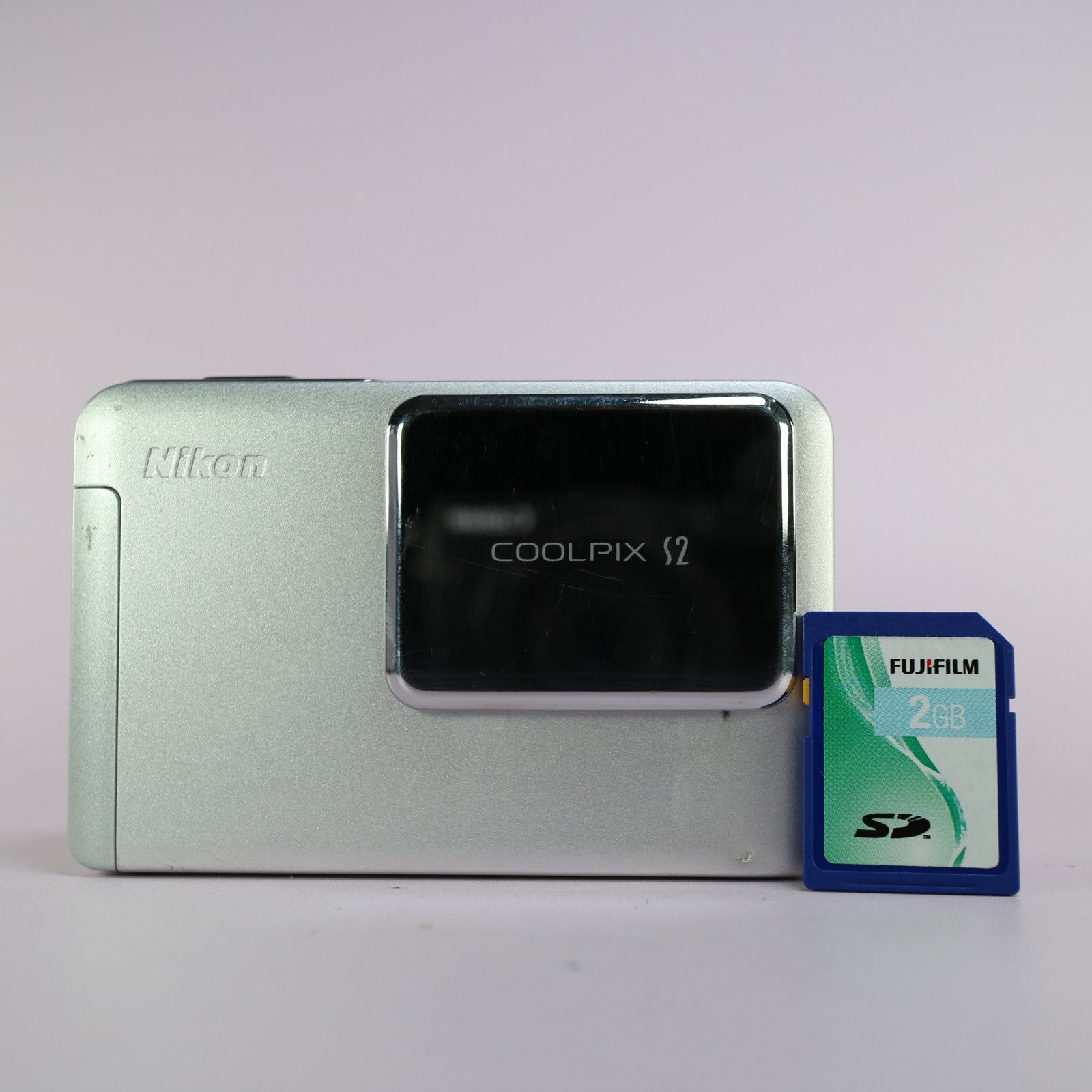 Nikon Digital Camera Coolpix S2 5.1MP Silver Tested