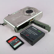 Casio Digital Camera Exilim EX-Z1000 10.1MP Silver Tested w/ Battery + SD