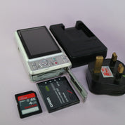 Casio Digital Camera Exilim EX-Z29 10.1MP Silver Tested Full Working Set