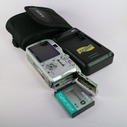 Sony Digital Camera Cybershot DSC-P200 7.2MP Silver Tested Full Set