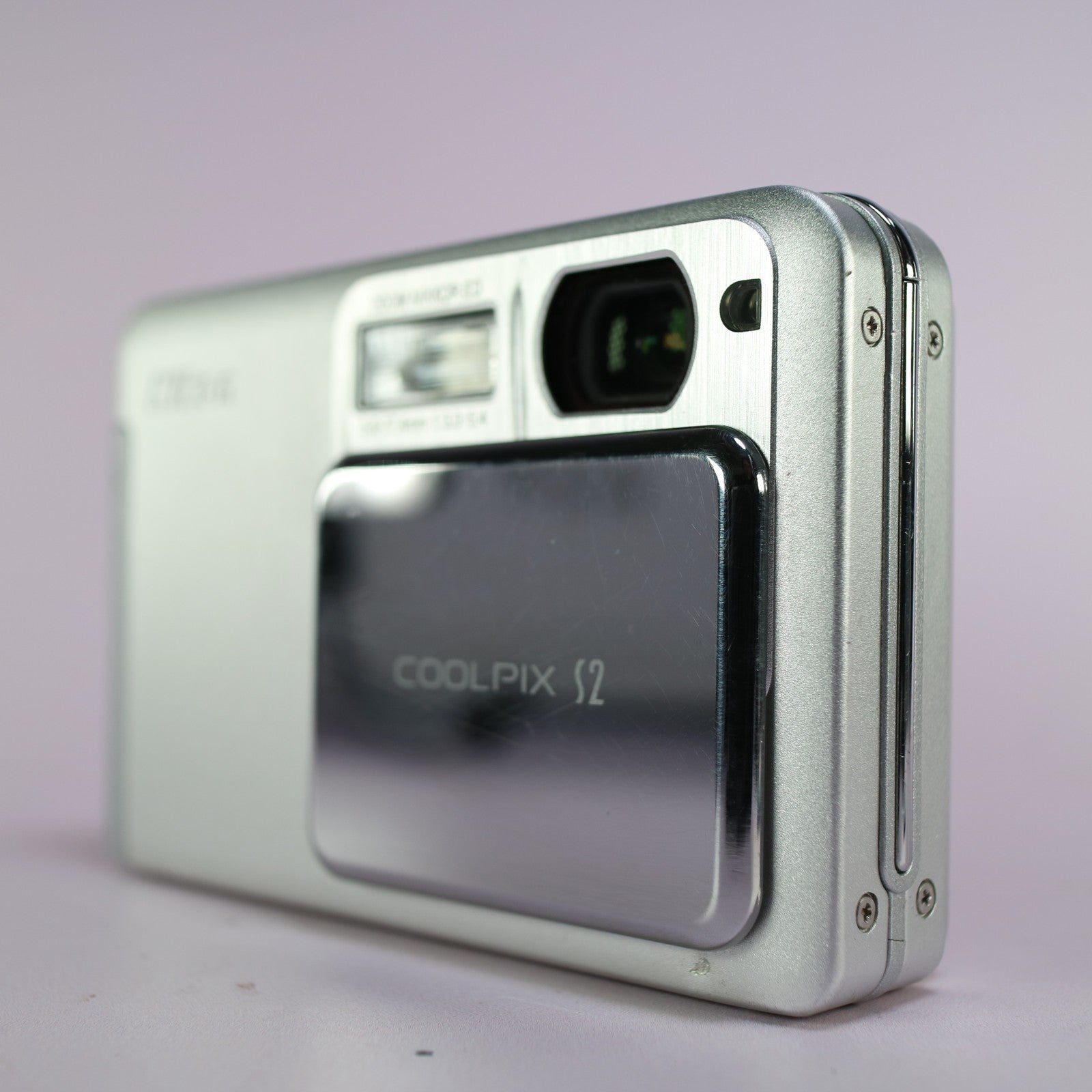 Nikon Digital Camera Coolpix S2 5.1MP Silver Tested