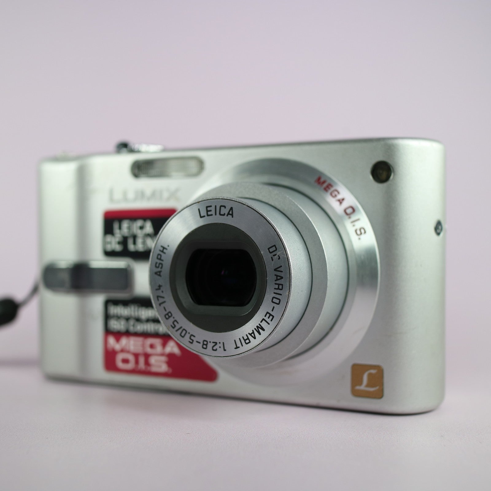 Panasonic Digital Camera Lumix DMC-FX10 6.0MP Silver Tested Full Working Set
