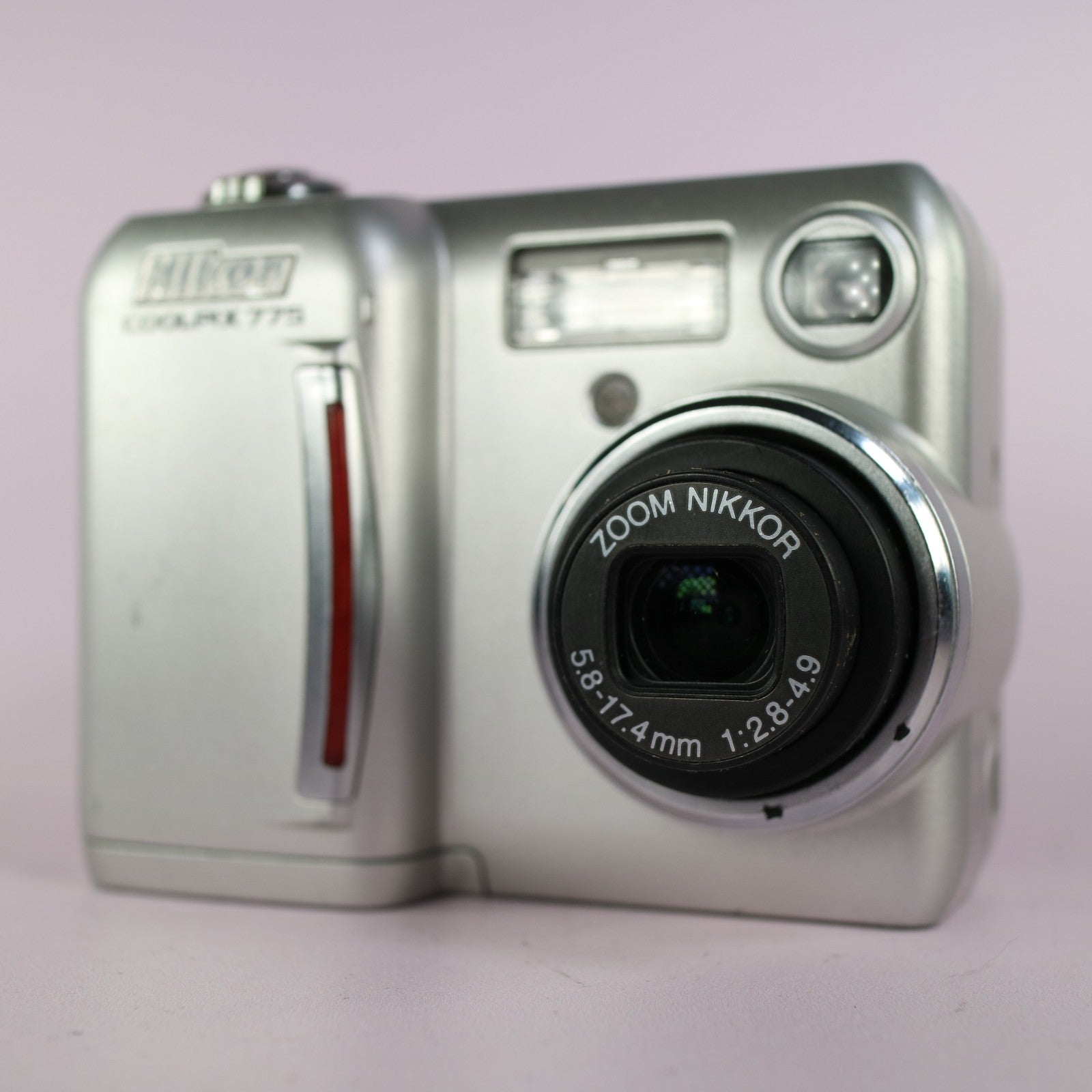 Nikon Digital Camera Coolpix 775 2.1MP Silver Tested