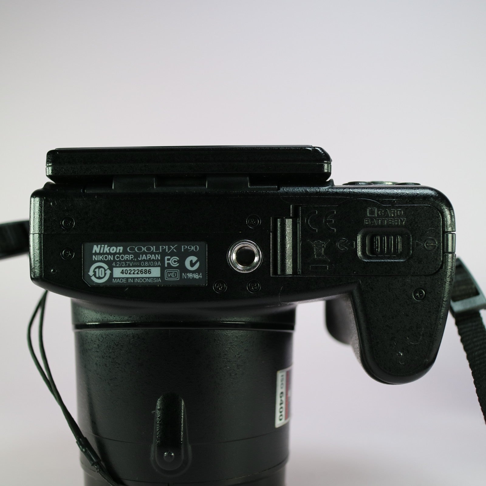 Nikon Digital Bridge Camera Coolpix P90 12.1MP Black Tested Full Working Set