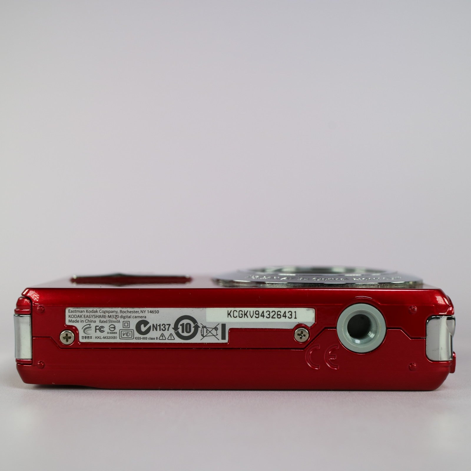 Kodak Digital Camera EasyShare M320 9.2MP Red Tested Full Working Set