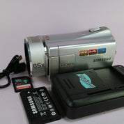 Samsung SMX-K40SP Handheld High Definition Camcorder Silver Tested Full Set