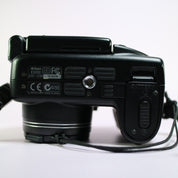 Nikon Digital Camera Coolpix 5000 5.1MP Flip Screen Black Tested Full Set