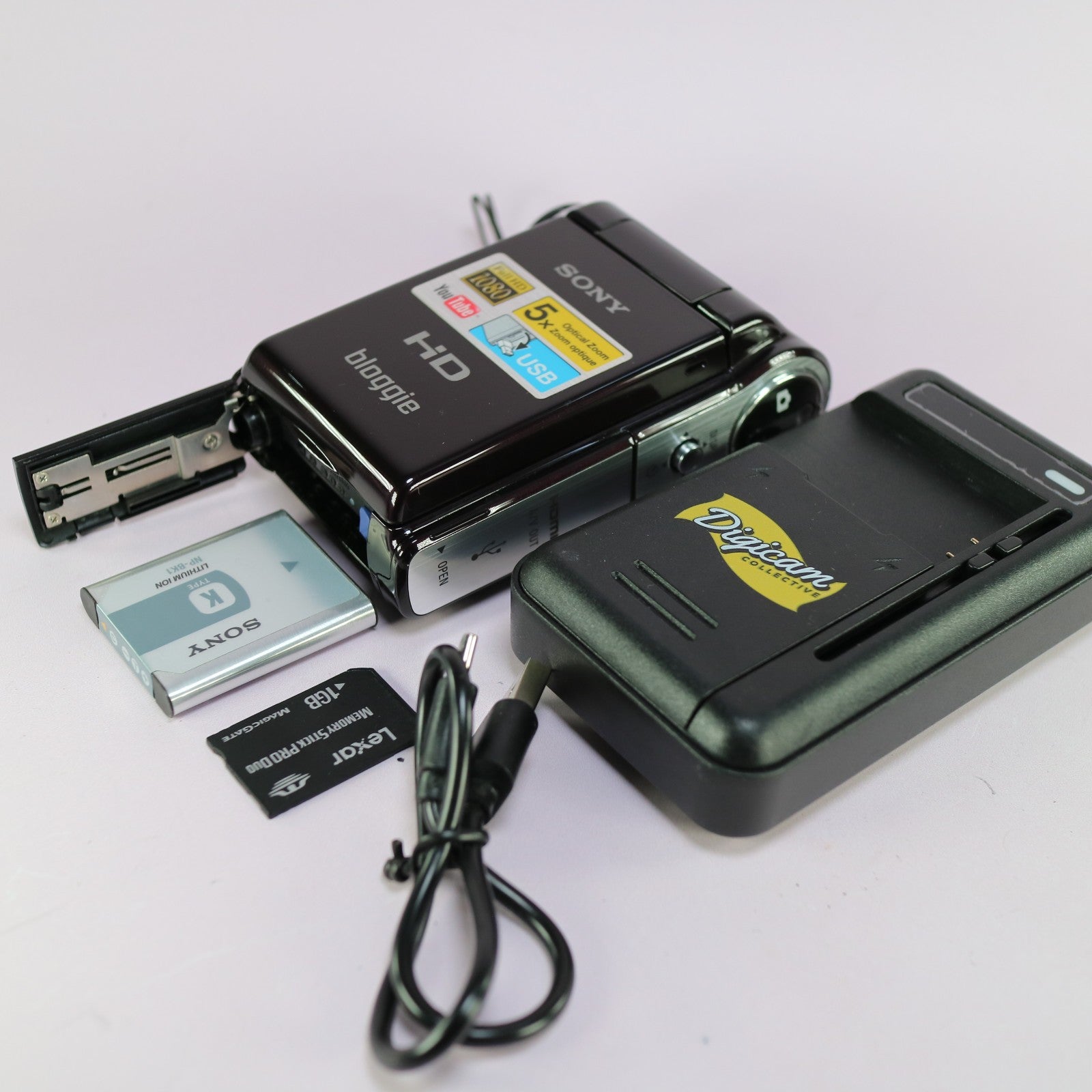 Sony Bloggie MHS-CM5 Handheld HD Camcorder Black Tested Full Working Set