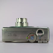 Canon Digital Camera IXUS 300 2.1MP Silver Tested Full Working Set