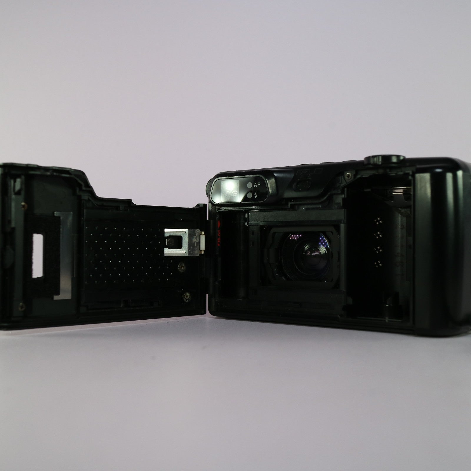 Pentax Espio 115M 35mm Film Point and Shoot Camera Silver Tested