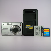 Pentax Digital Camera Optio A20 10.0MP Silver Tested Full Working Set