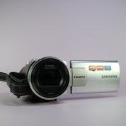 Samsung SMX-K40SP Handheld High Definition Camcorder Silver Tested Full Set