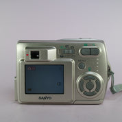 Sanyo Xacti VPC-S5 5.0MP Compact Digital Camera Silver Tested