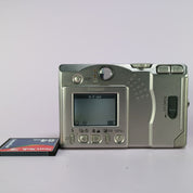 Canon Digital Camera IXUS 300 2.1MP Silver Tested Full Working Set