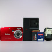 Kodak Digital Camera EasyShare Mini M200 10.0MP Red Tested Full Working Set