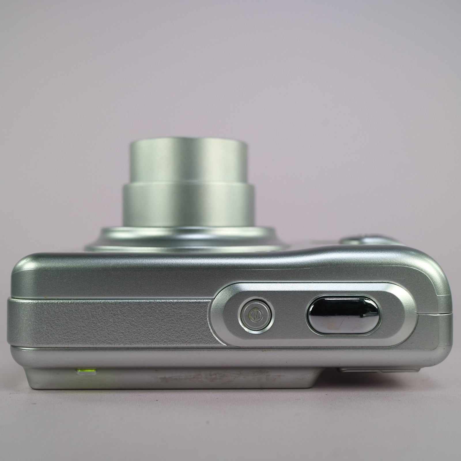 Vivitar Digital Camera Vivicam 8325 8.0MP Silver Tested