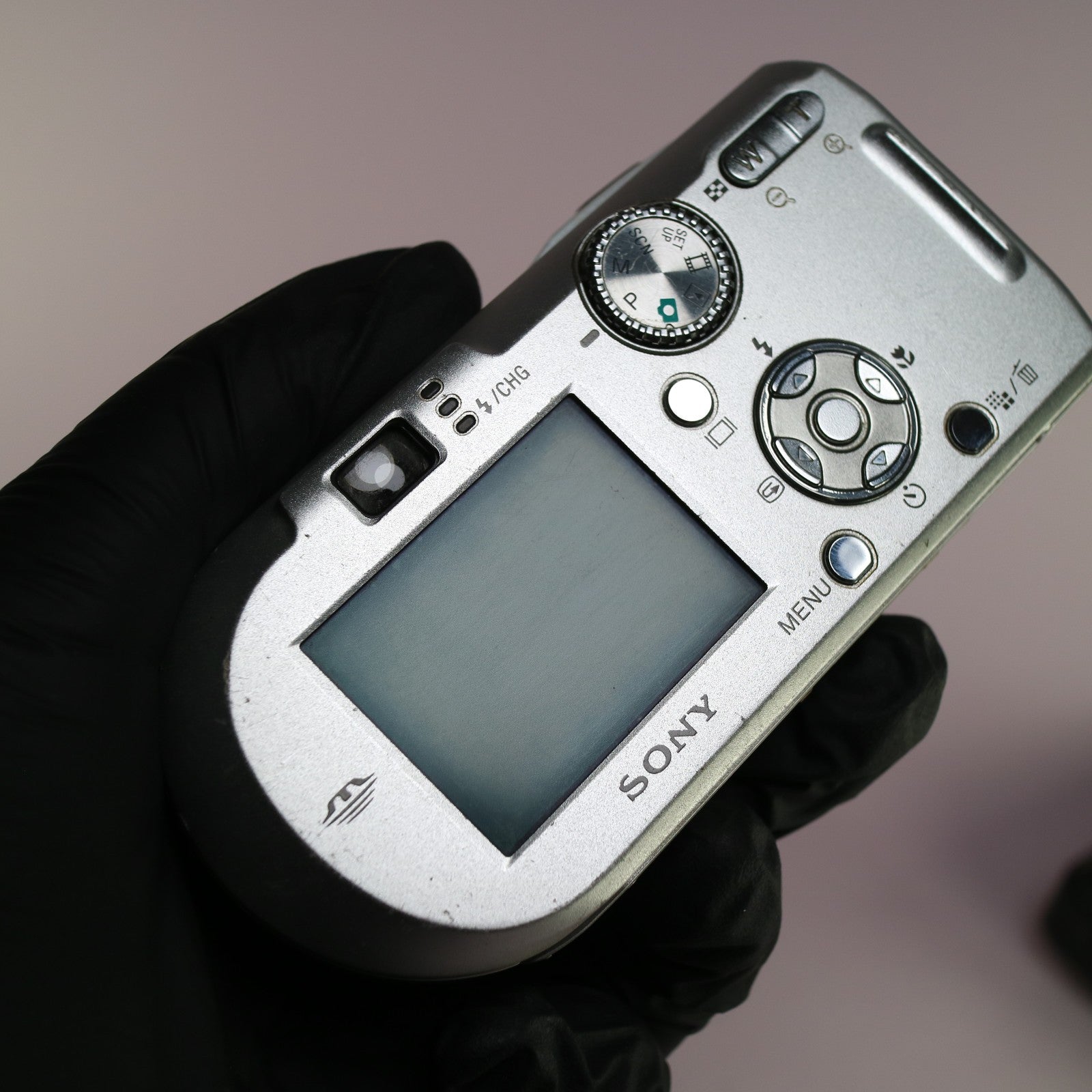 Sony Cybershot DSC-P100 5.1 MP Compact Digital Camera Silver Tested