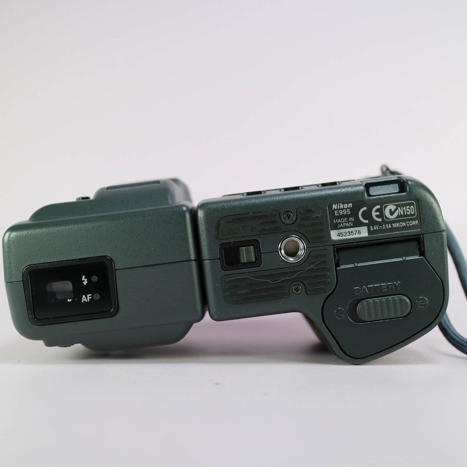Nikon Digital Camera Coolpix 995 3.2MP Black Tested