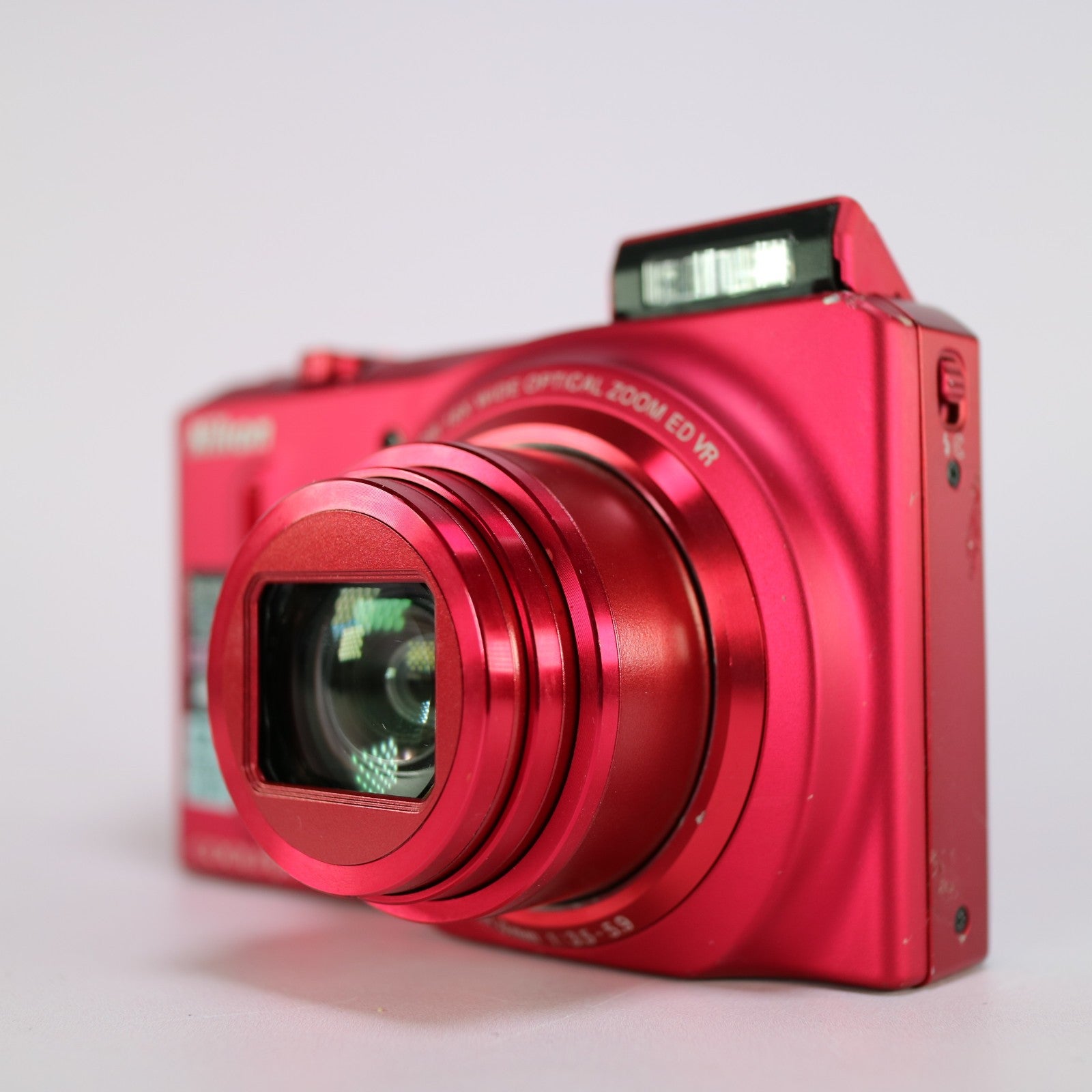 Nikon Digital Camera Coolpix S9100 12.1MP Red Tested