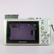 Panasonic Lumix DMC-LX2 10.2MP Digital Camera Silver Tested Full Working Set