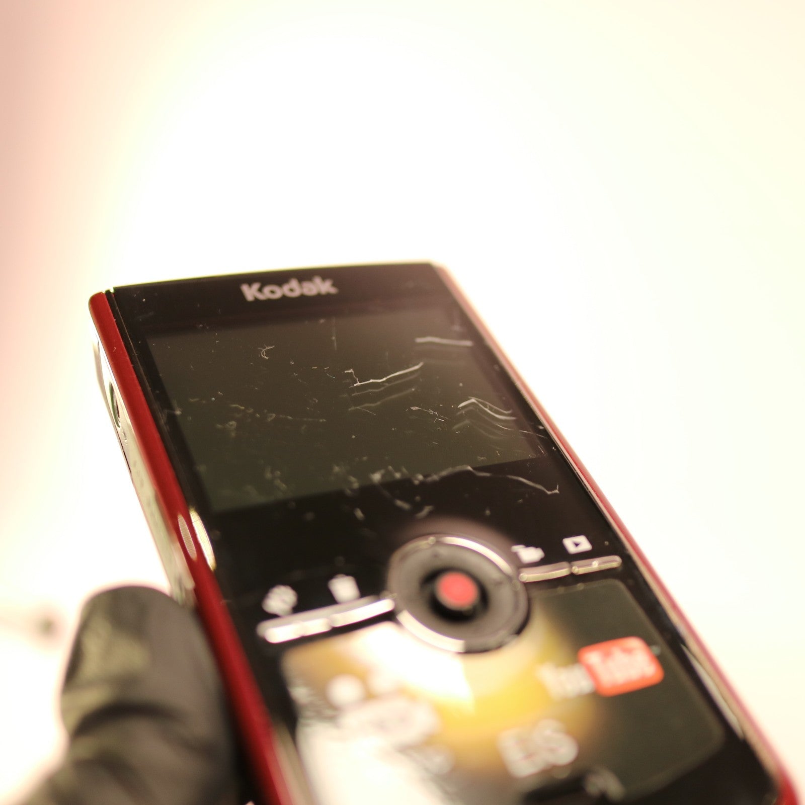 Kodak Zi8 Handheld HD Digital Camcorder Red Tested Full Working Set