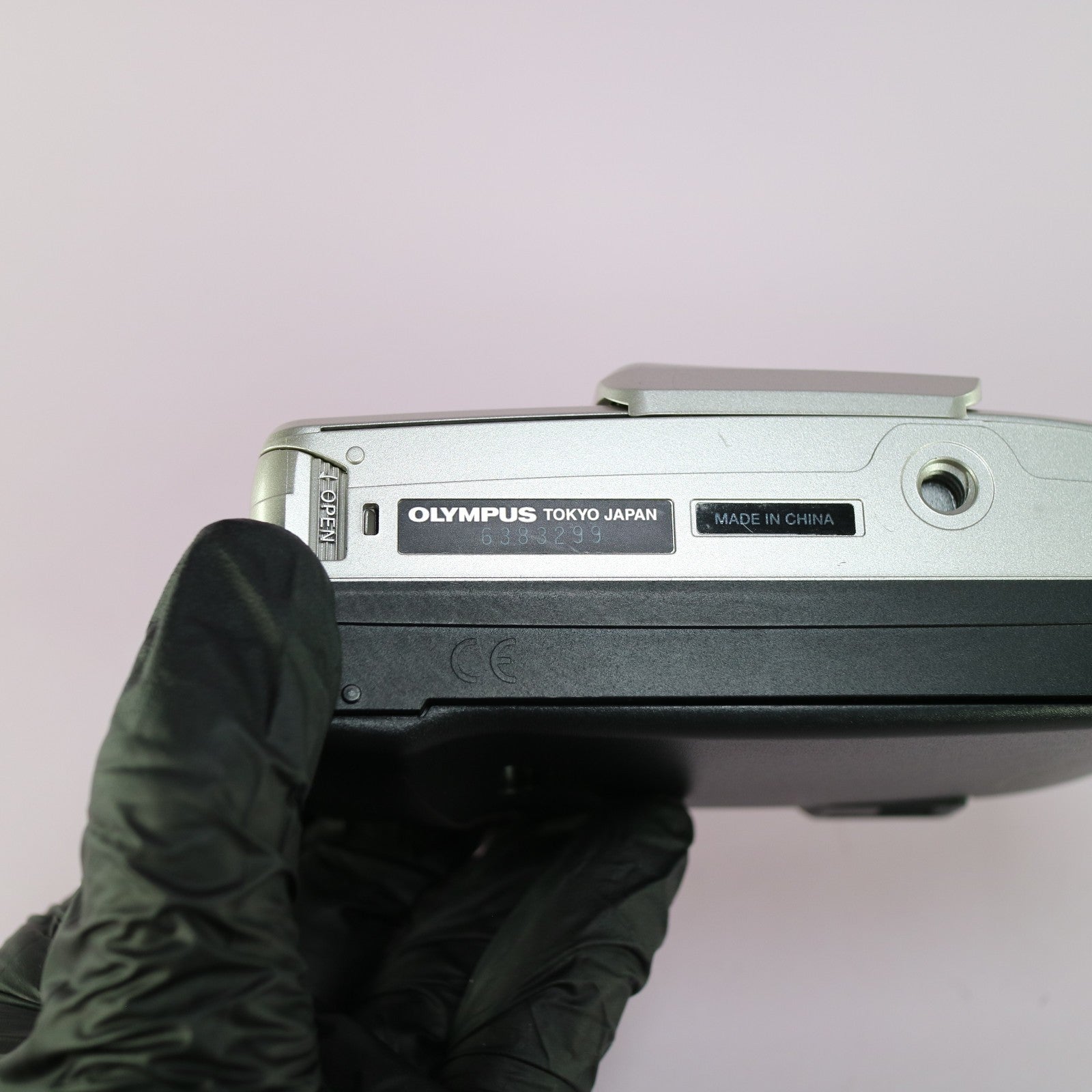 Olympus Superzoom 76G 35mm Film Point and Shoot Camera Silver Tested