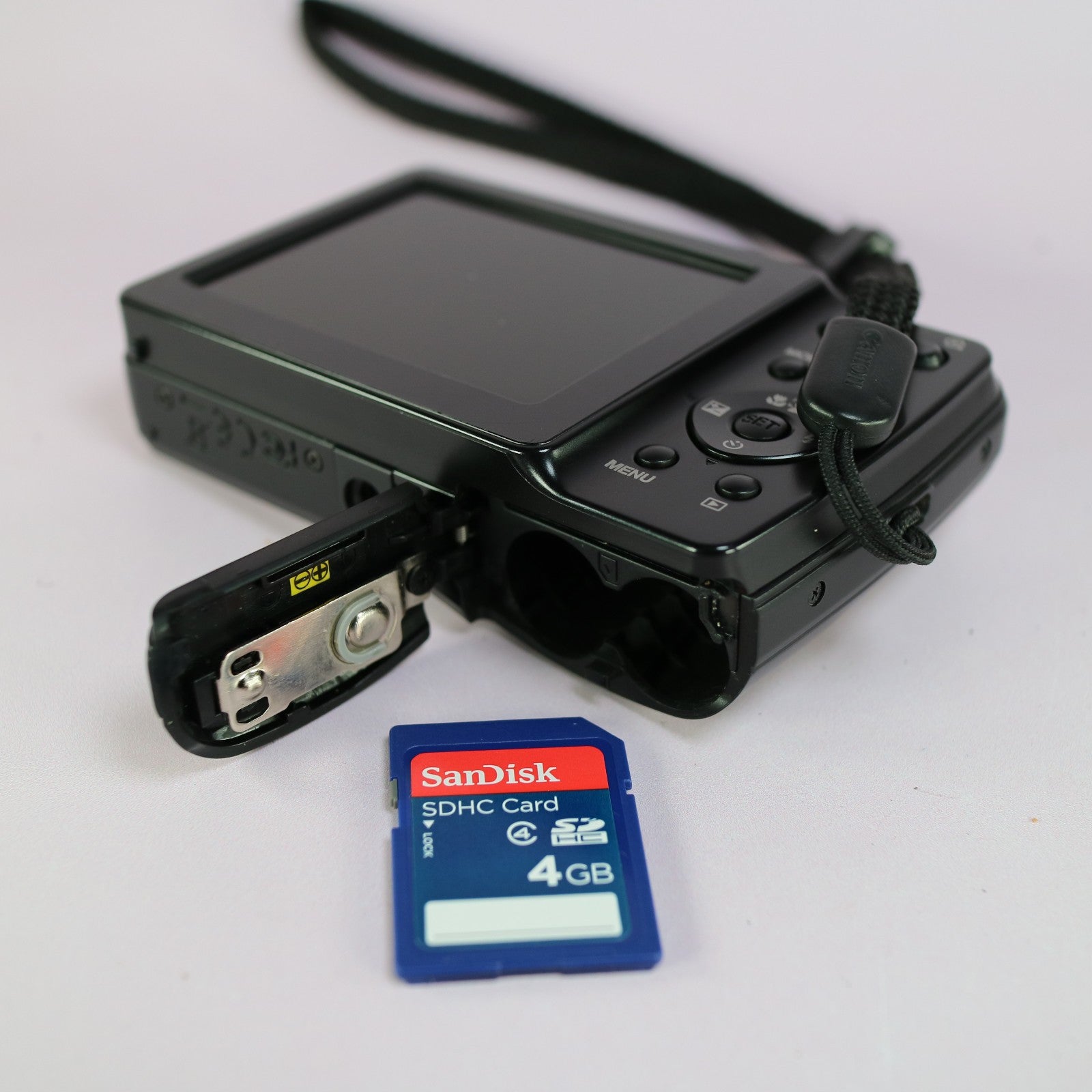 Hitachi Digital Camera HDC-1491E 14.0MP Black Tested
