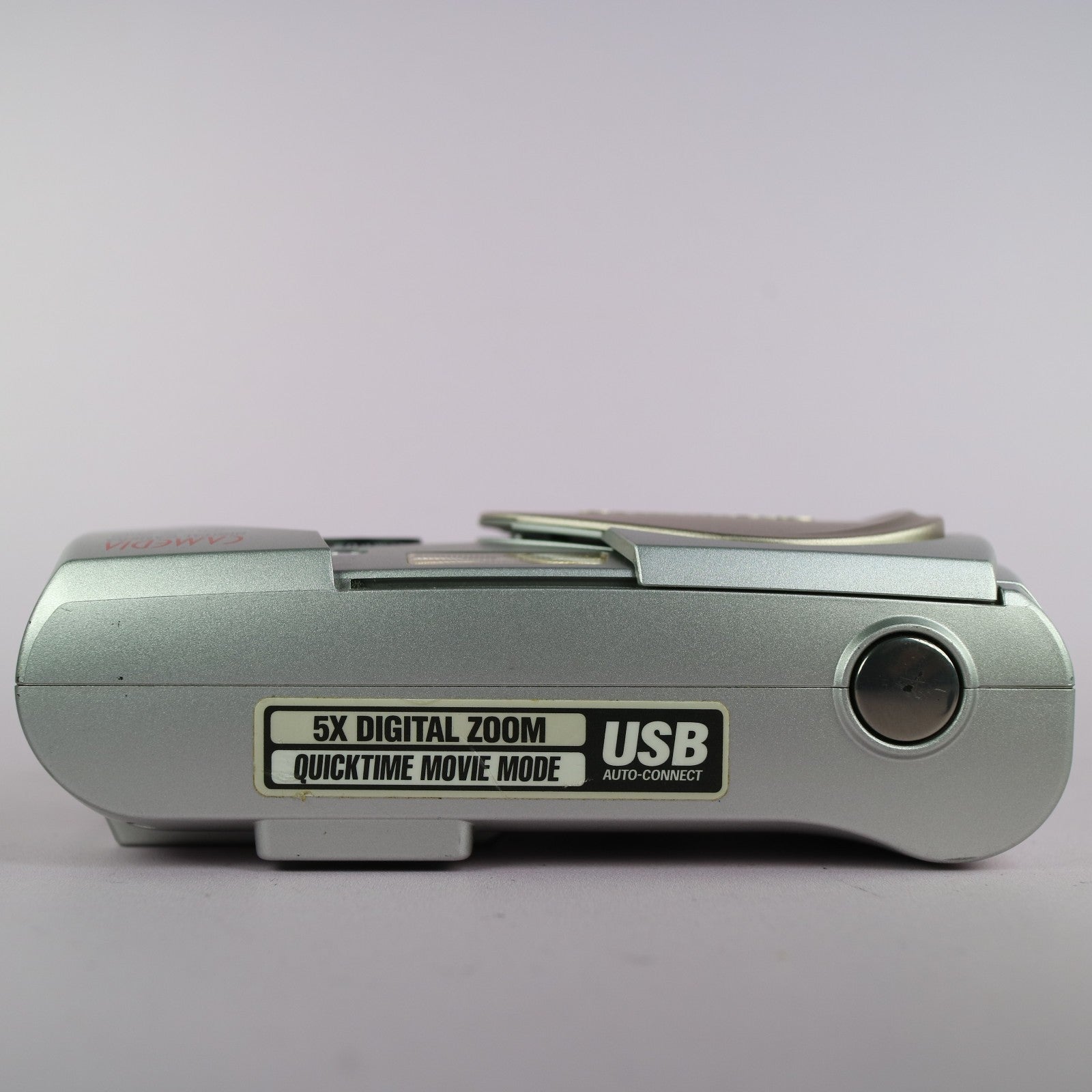Olympus Digital Camera Camedia Brio D-230 2.0MP Silver Tested With SM Card