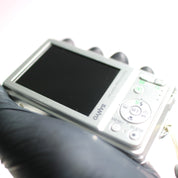 Sanyo VPC-E10 10.0MP Compact Digital Camera Silver Tested Full Working Set