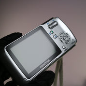 Pentax Underwater Digital Camera Optio W10 6.0MP Silver Tested Full Working Set