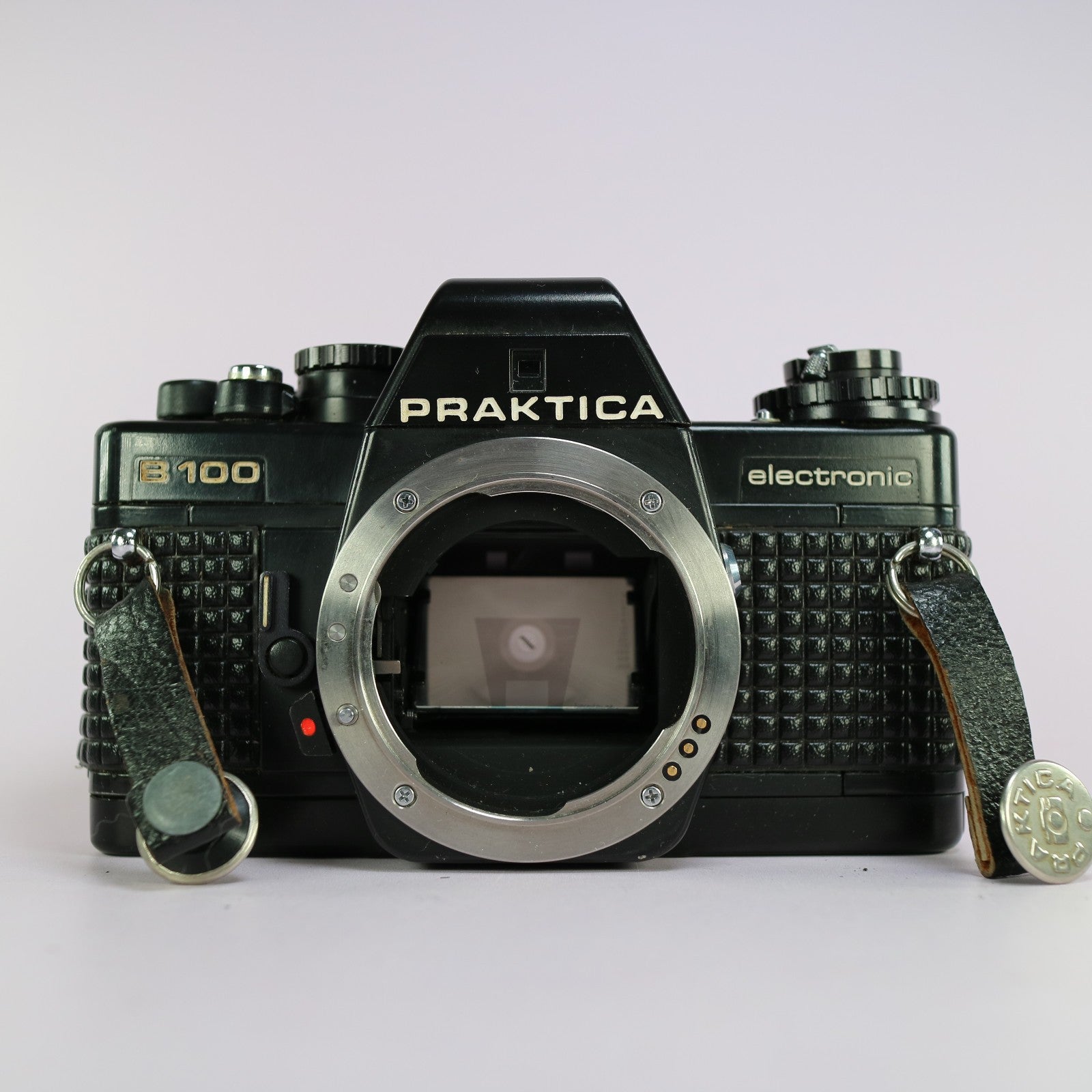 Praktica B100 Electronic 35mm Film SLR Camera Black Body Only Tested