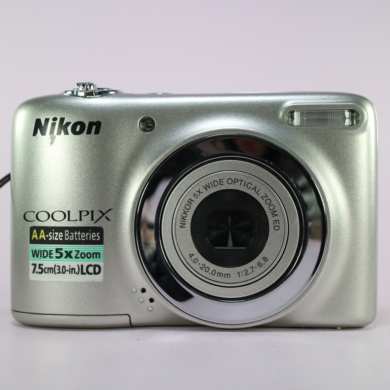 Nikon Digital Camera Coolpix L25 10.1MP Silver Tested