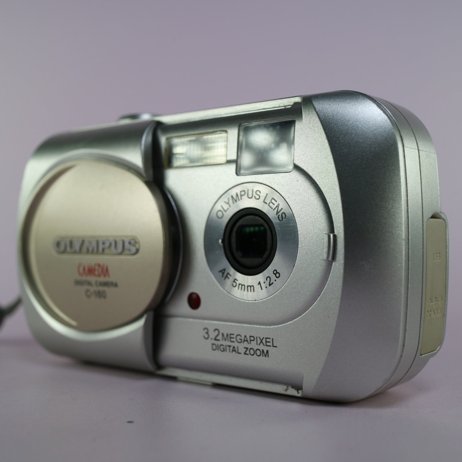 Olympus Camedia C-160 Zoom 2.0MP Compact Digital Camera Silver Tested