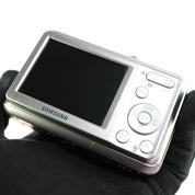 Samsung Digital Camera ES20 10.2MP Silver Tested