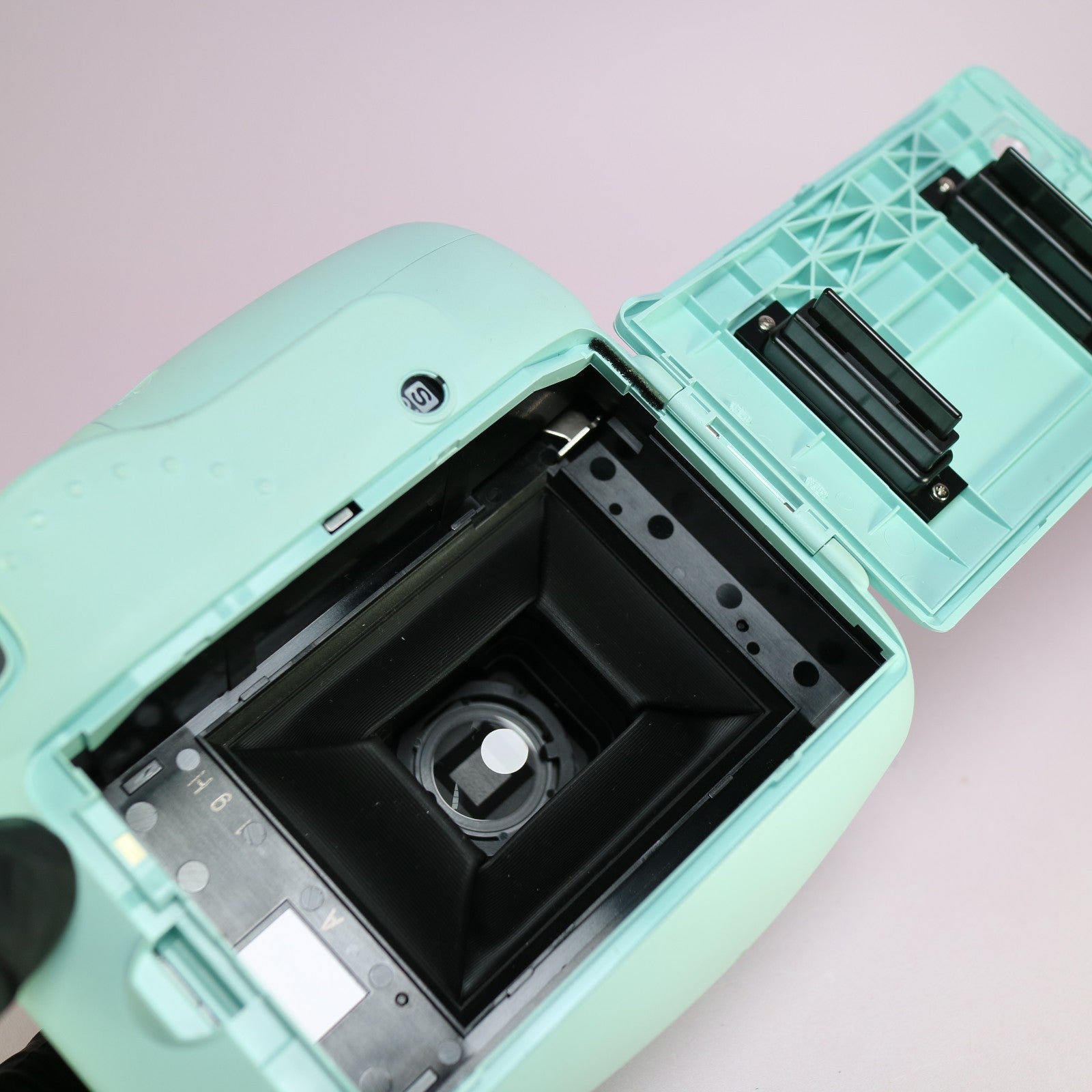 Fujifilm Instax Mini 9 Lime Green AA Battery Instant Camera