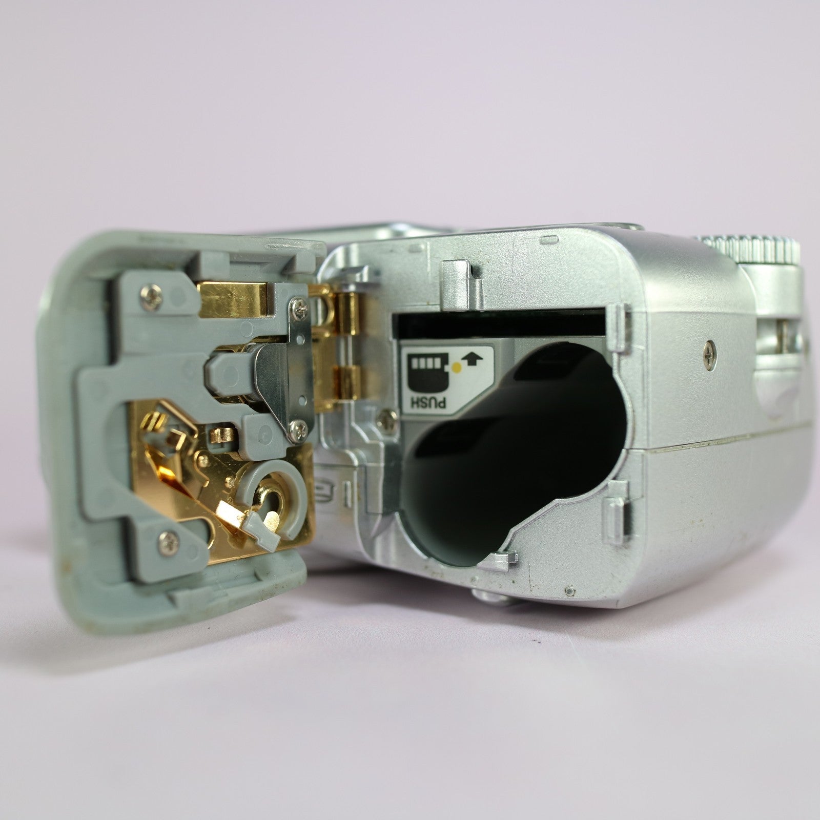 Olympus Digital Camera Camedia D-535 Zoom 3.2MP Silver Tested