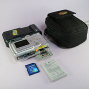 Nikon Digital Camera Coolpix 5200 5.1MP Silver Tested Full Working Set