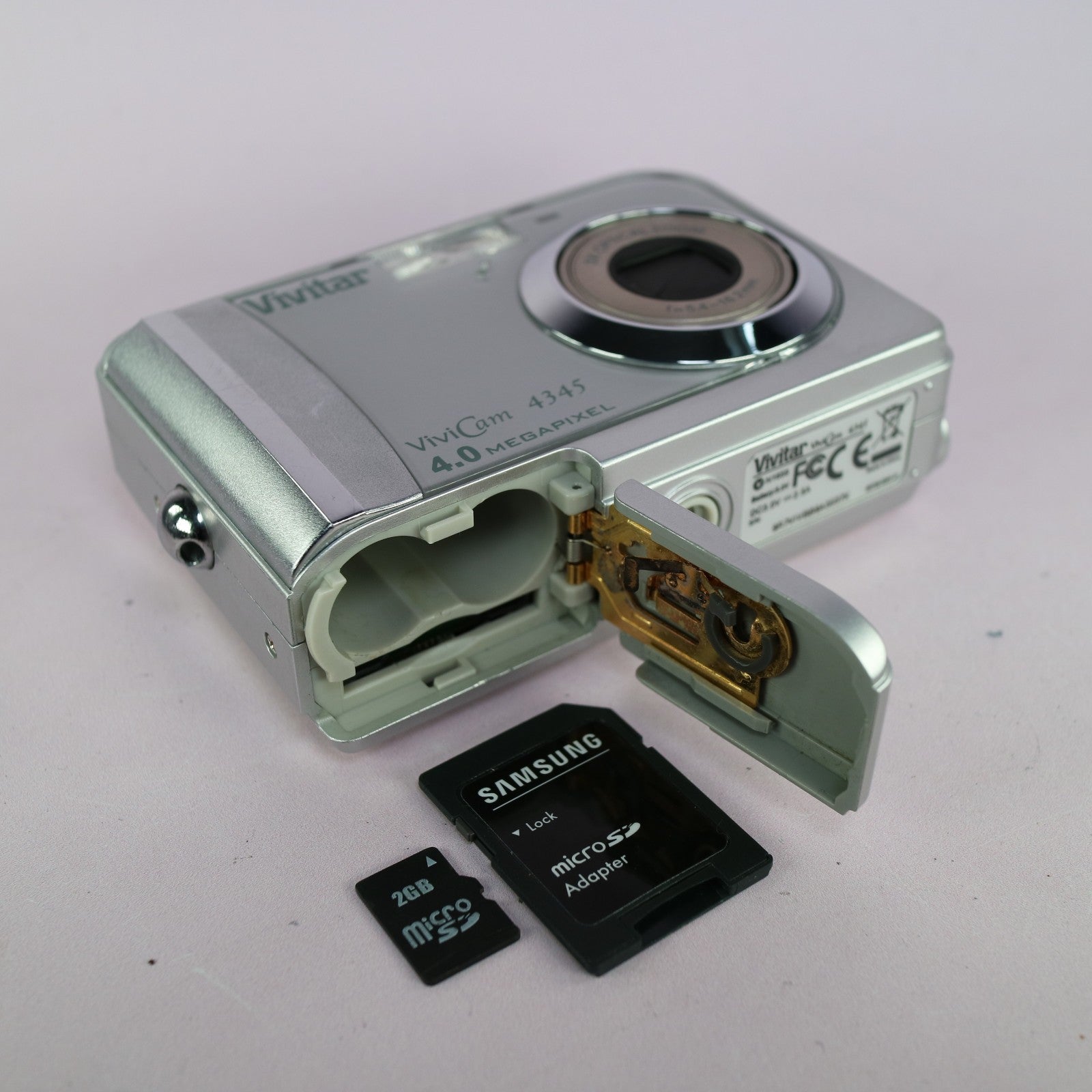Vivitar Vivicam 4345 4.0MP Compact Digital Camera Silver Tested