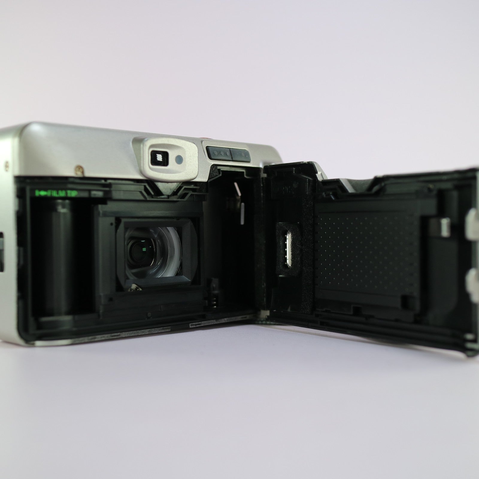 Fujifilm Zoom 90S 35mm Film Point and Shoot Camera Silver Tested