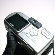 Sony Digital Camera Cybershot DSC-P10 5.0MP Silver Tested