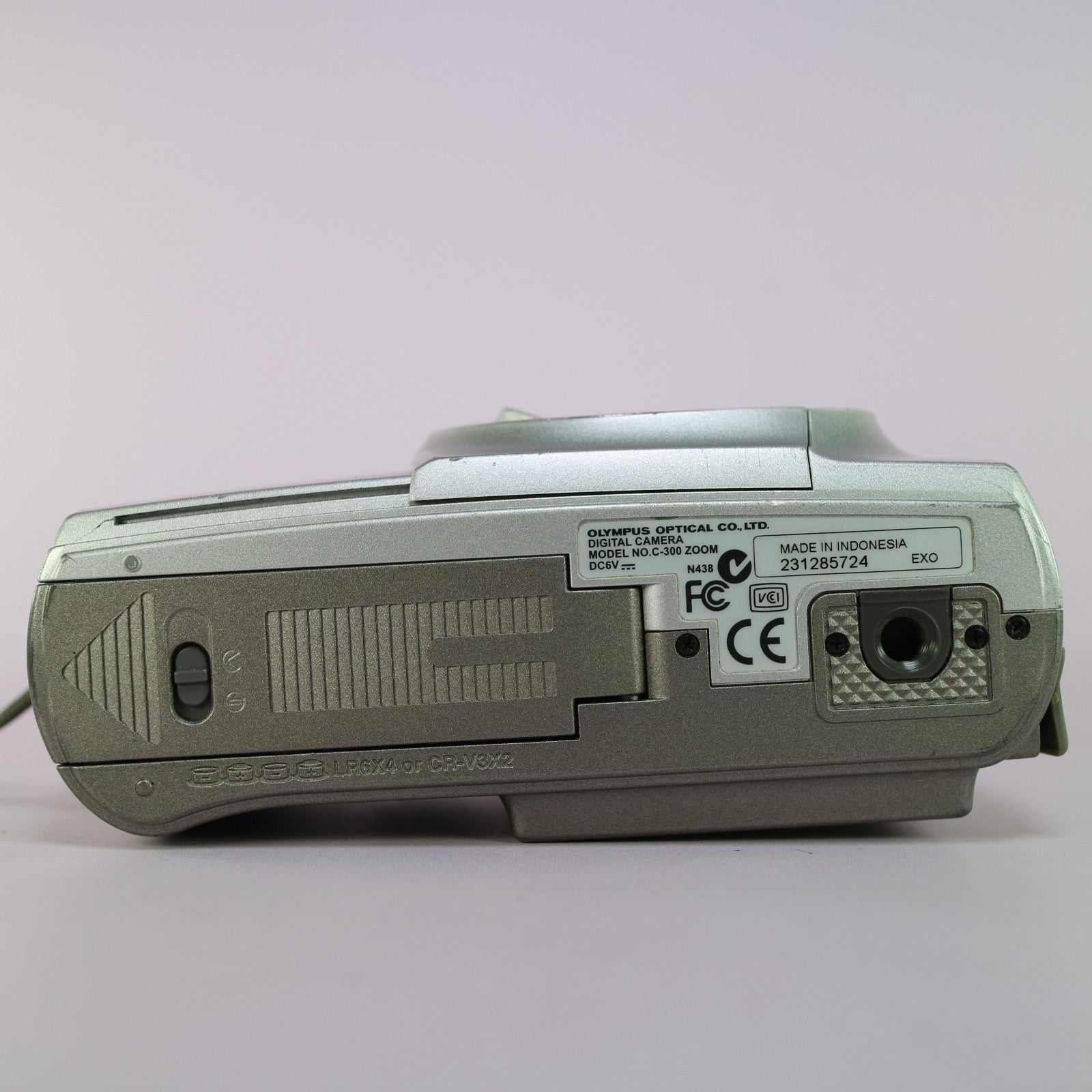 Olympus Digital Camera C-300 Zoom 3.0MP Silver Tested