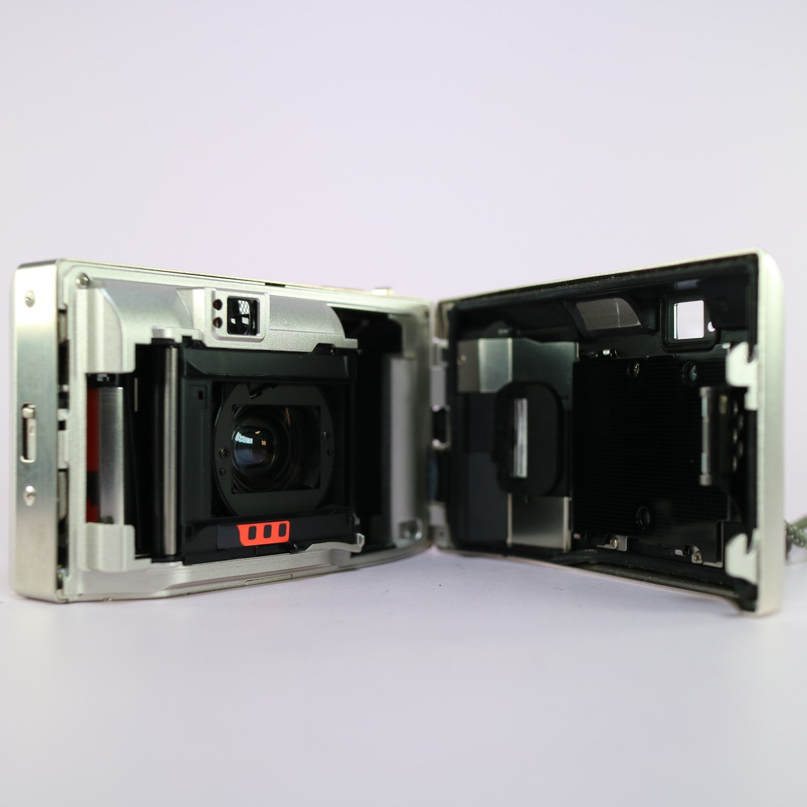 Olympus MJU V 35mm Film Point and Shoot Metal Body Camera Silver Tested