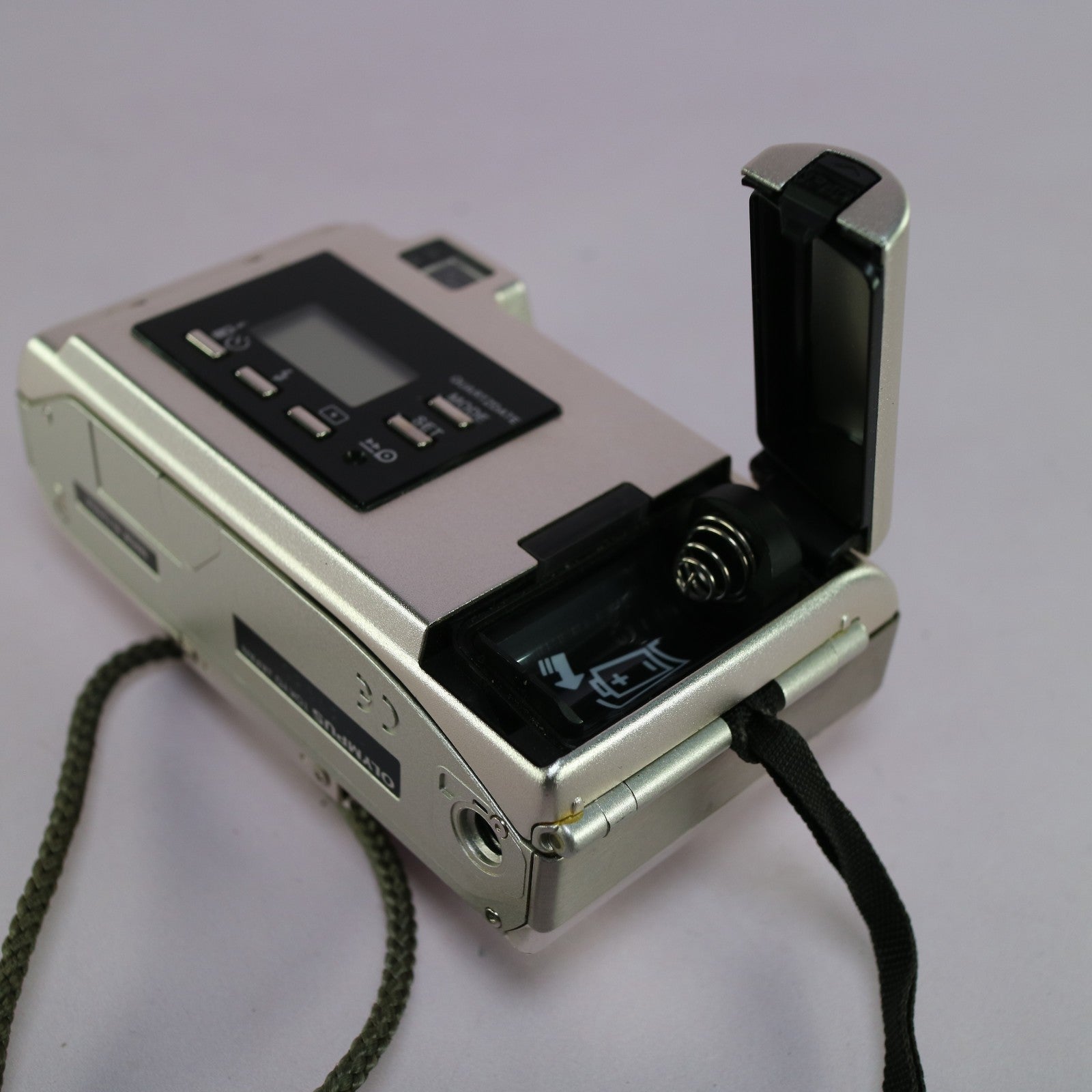 Olympus MJU V 35mm Film Point and Shoot Metal Body Camera Silver Tested