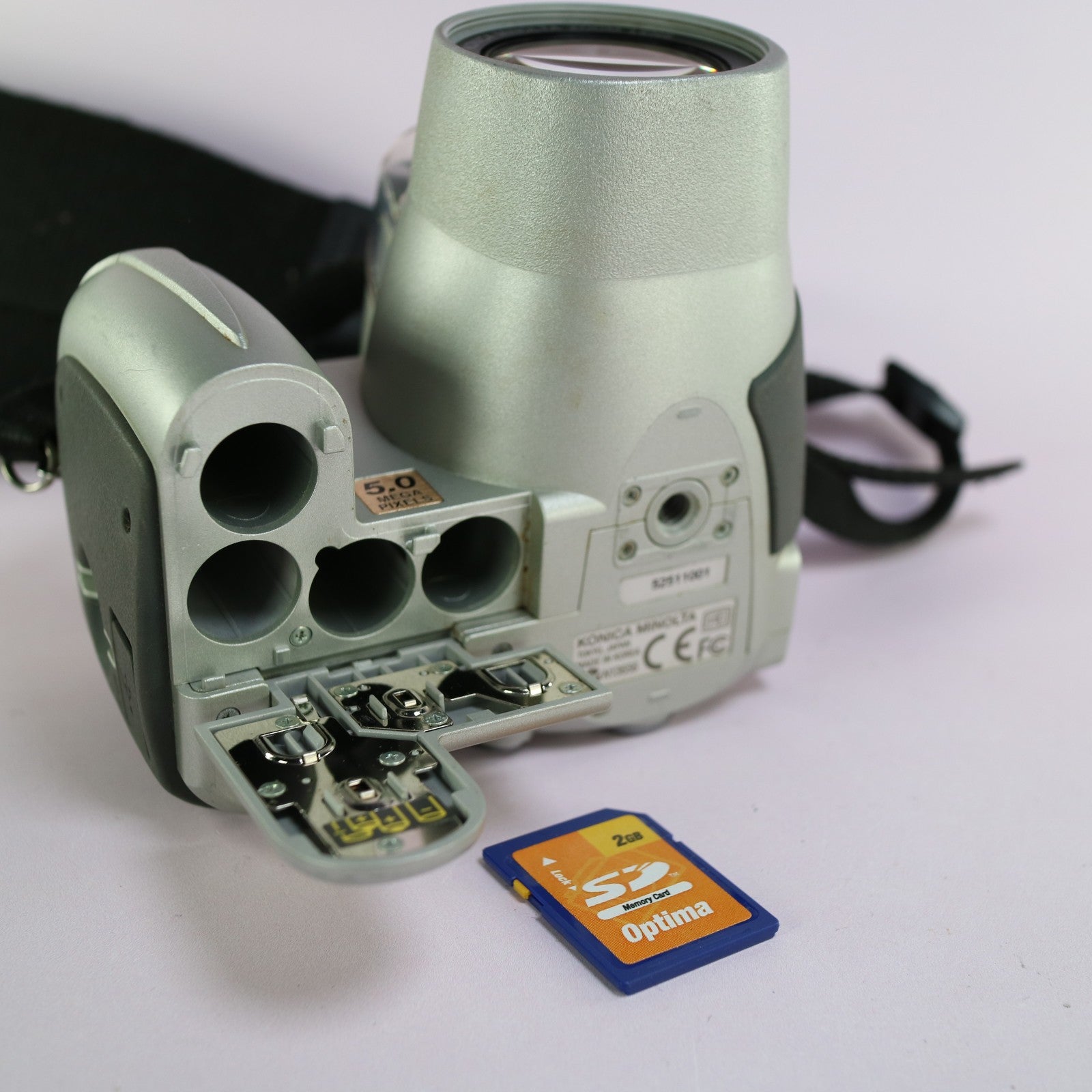 Minolta Digital Bridge Camera Dimage Z20 5.0MP Silver Tested