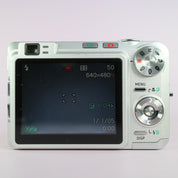 Casio Digital Camera Exilim EX-Z750 7.2MP Silver Tested Full Working Set