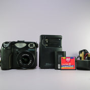 Nikon Digital Camera Coolpix 5000 5.1MP Flip Screen Black Tested Full Set