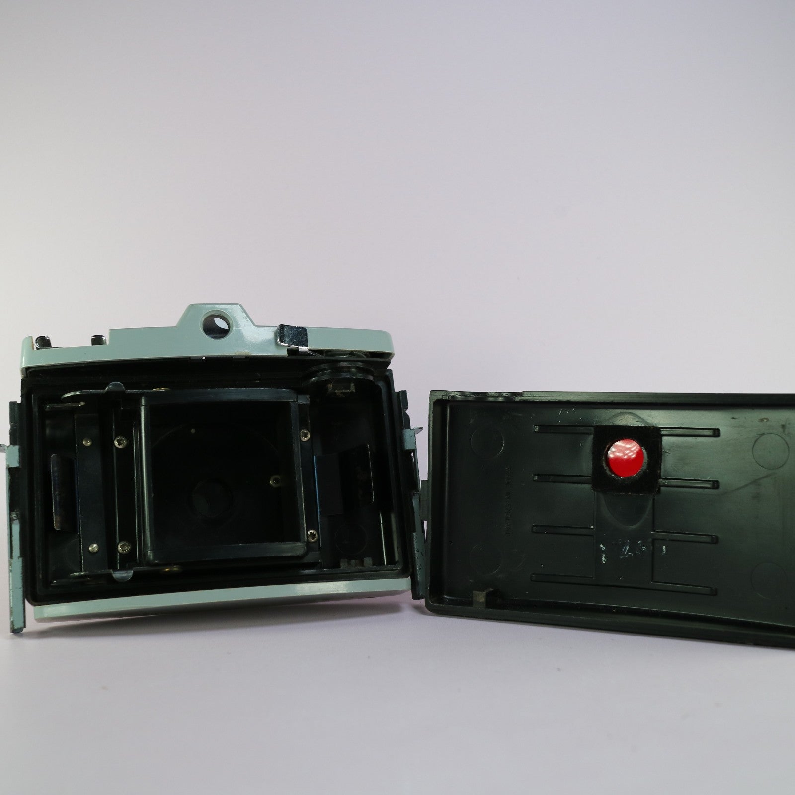 Coronet 4-4 Flash 127mm Film Point and Shoot Camera Black Tested