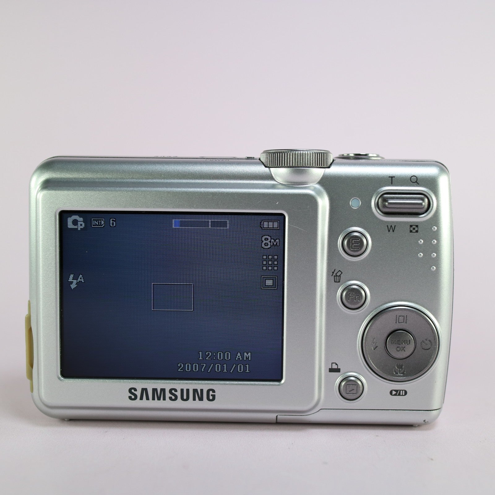 Samsung Digimax D85 8.2MP Compact Digital Camera Silver Tested