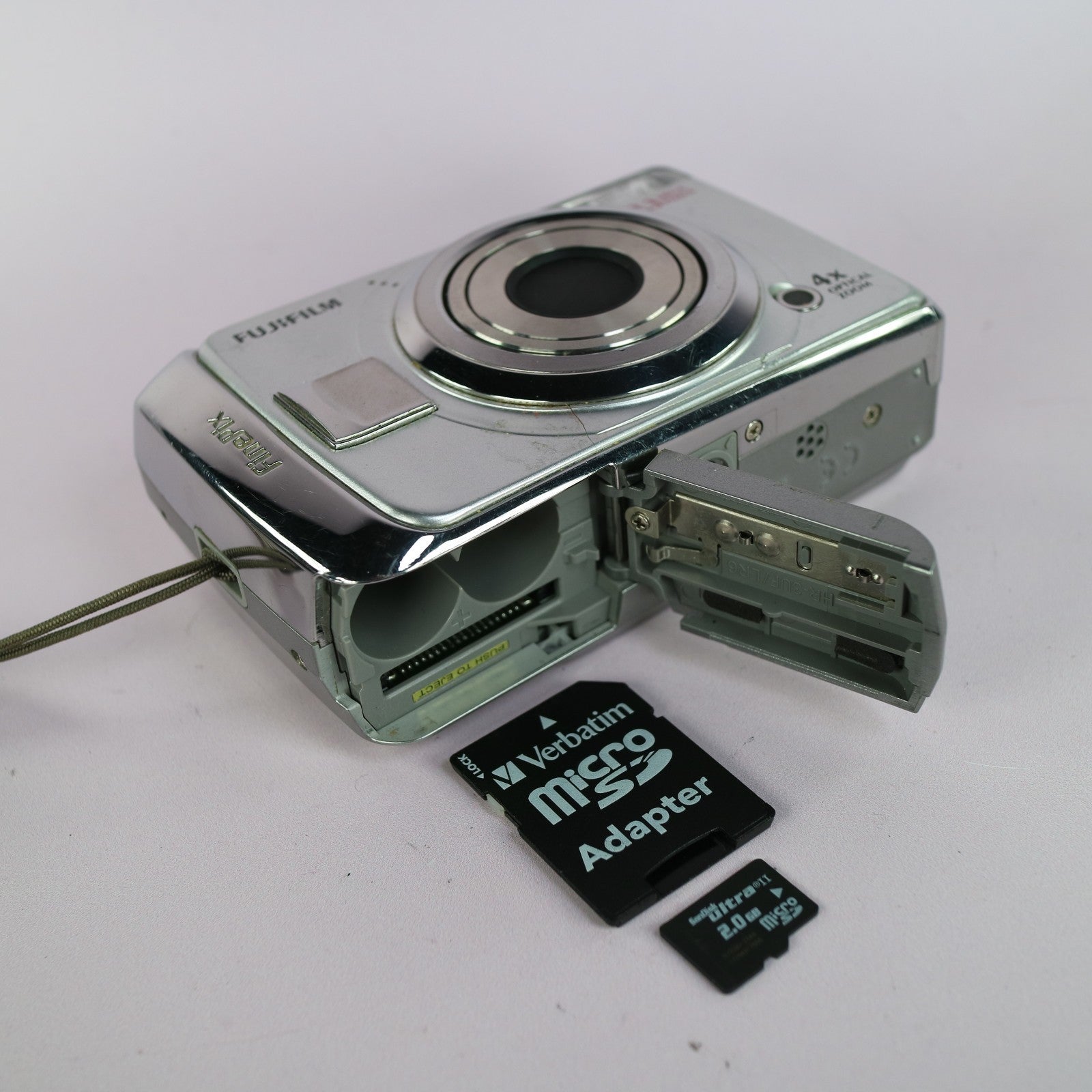 Fujifilm Digital Camera FinePix A920 9.0MP Silver Tested